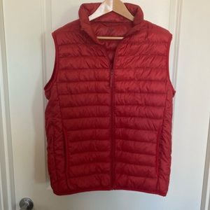 UNIQLO Red Vest - Large